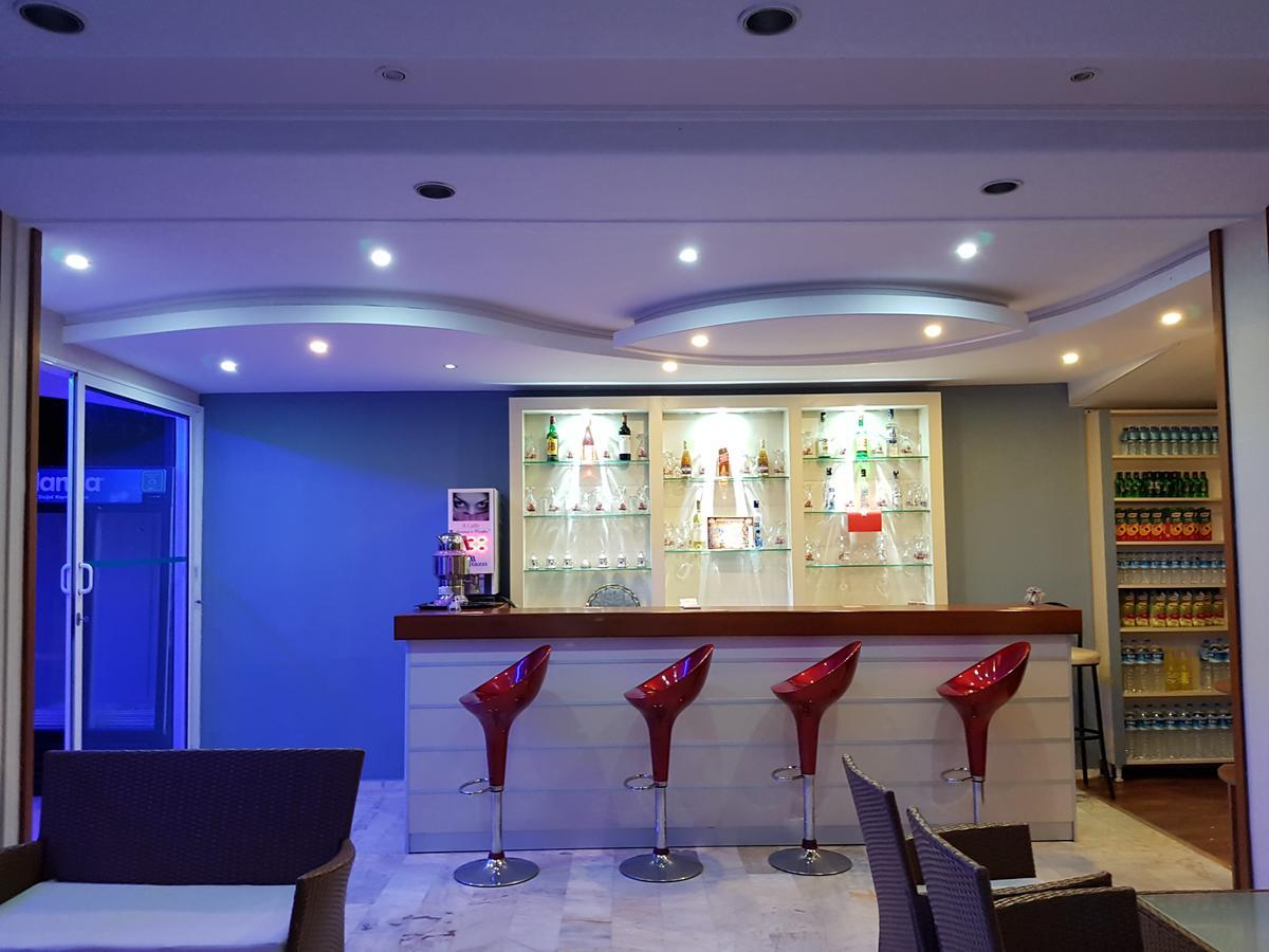 Hotel Melike Kusadası Exteriör bild